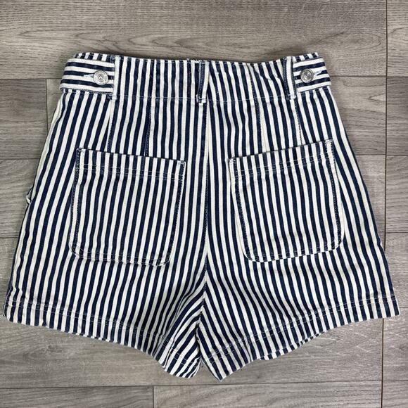 BDG Urban Outfitters Striped Pleated Jean Shorts Blue White sz 25 - Picture 4 of 5